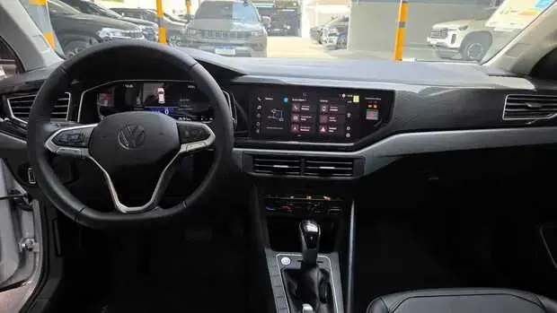 Volkswagen Virtus Comfortline 1.0 200 TSI