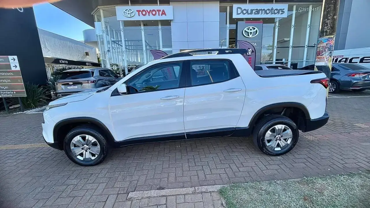 galeria FIAT TORO