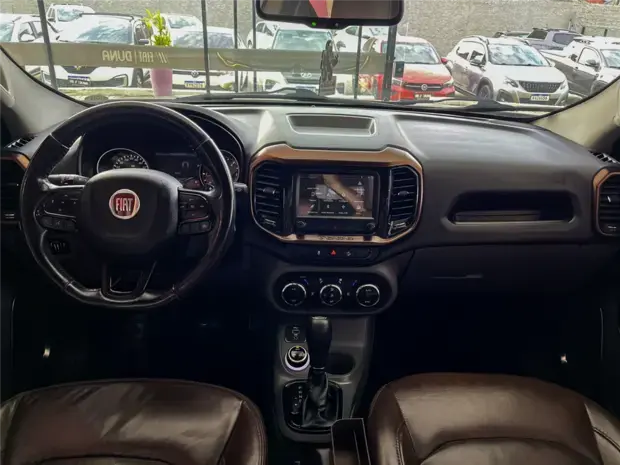 Fiat TORO 2.0 16V TURBO DIESEL VOLCANO 4WD AT9