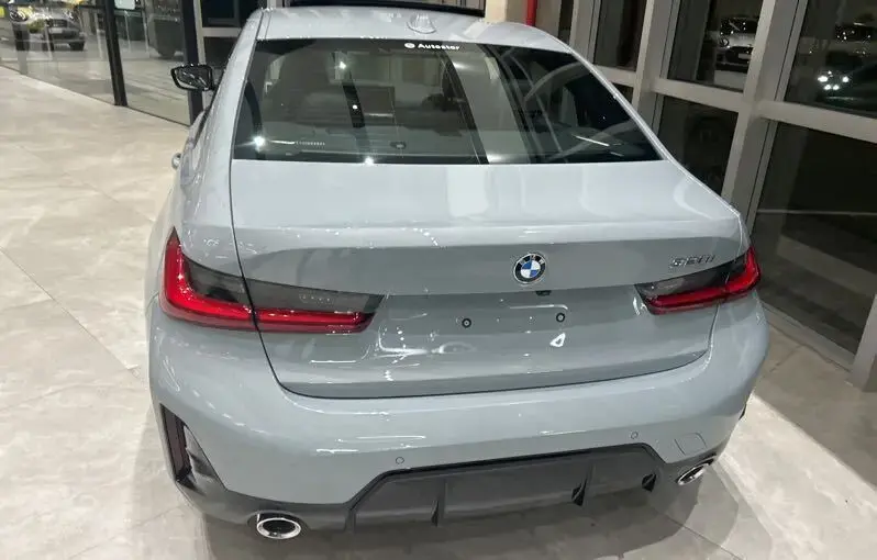 galeria 320i