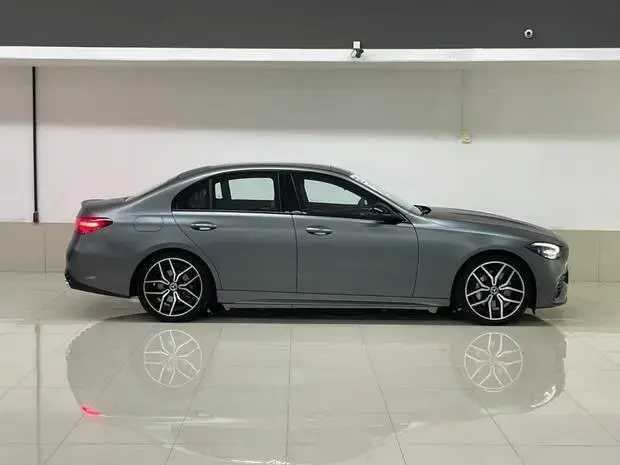 Mercedes Benz C 300 AMG Line