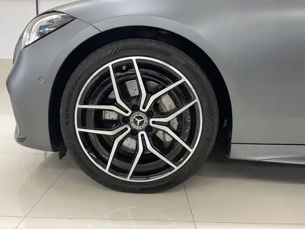 Mercedes Benz C 300 AMG Line