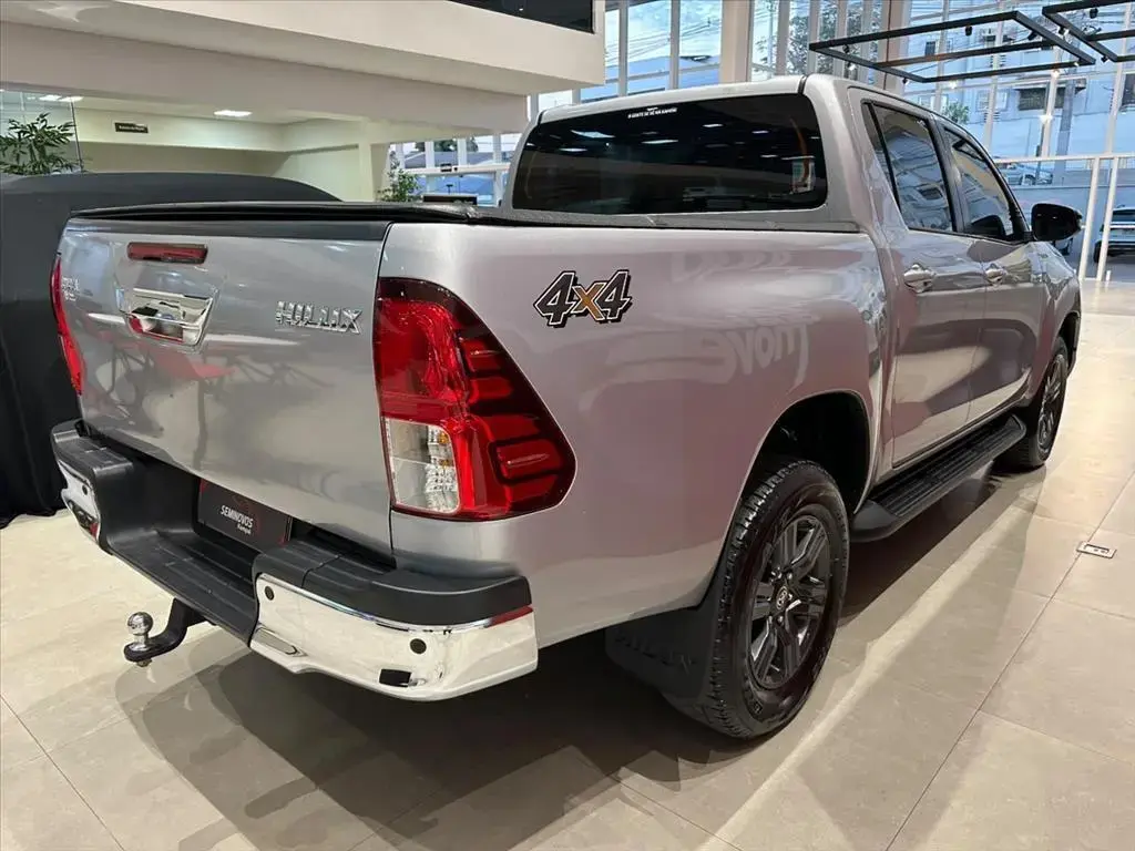 galeria HILUX