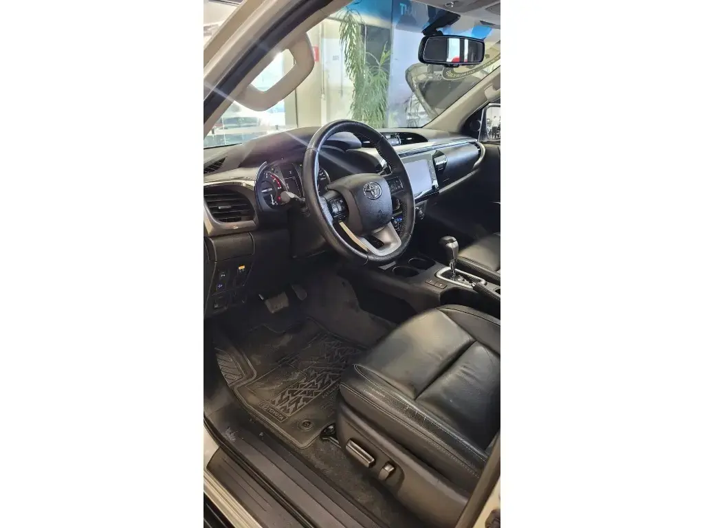 galeria HILUX
