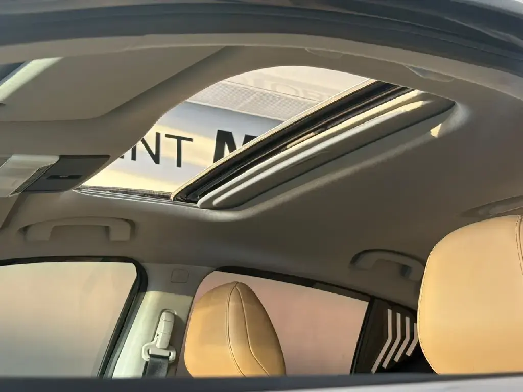 galeria SENTRA