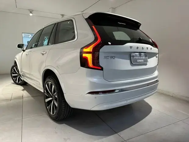 Volvo XC90 Plus PHEV