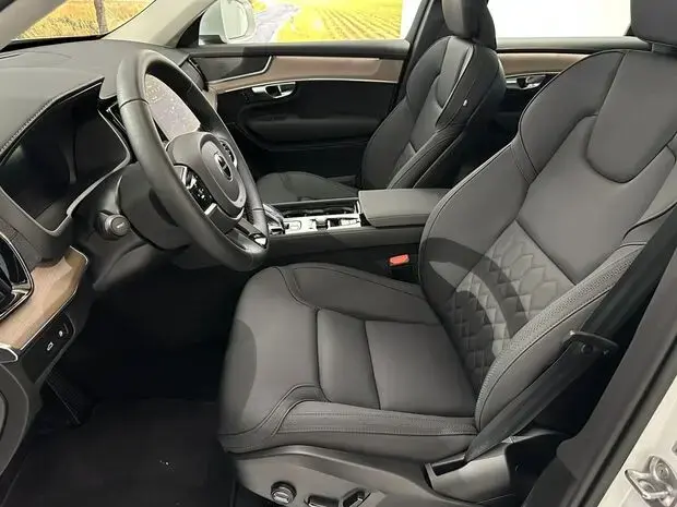 Volvo XC90 Plus PHEV