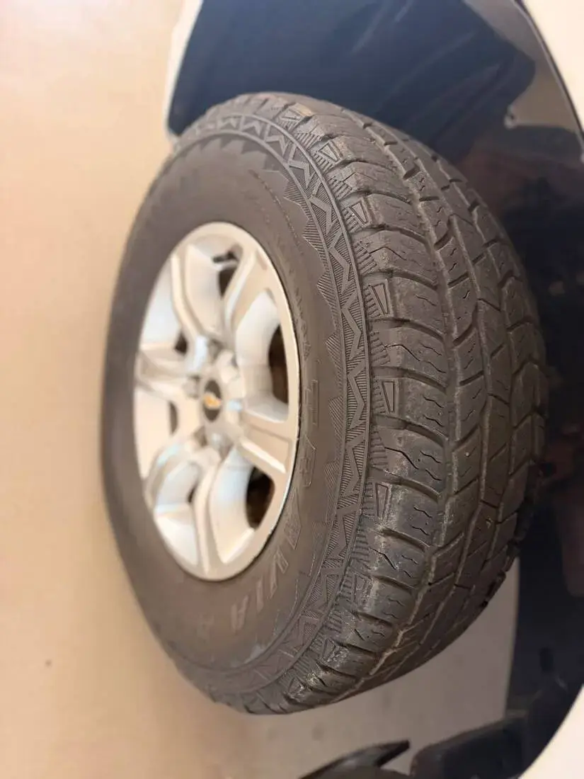 galeria CHEVROLET S10 LT