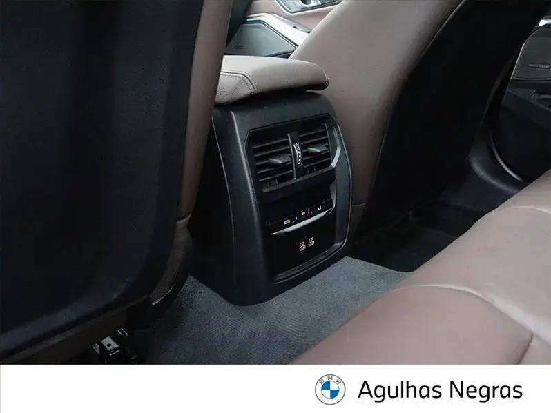 galeria 320I