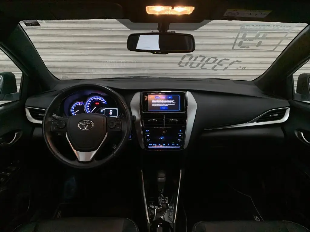 galeria YARIS