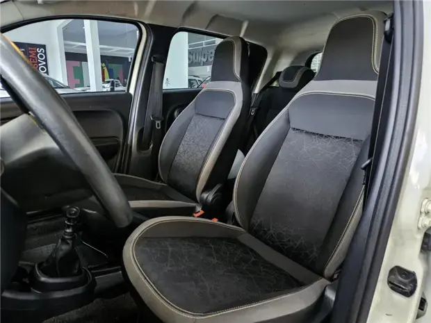 Fiat MOBI 1.0 EVO FLEX TREKKING MANUAL