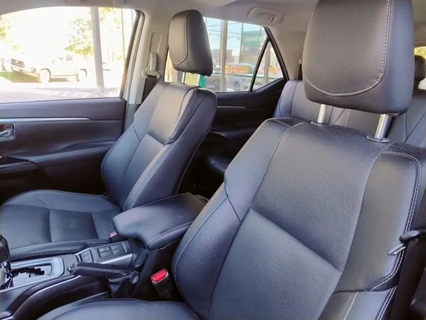 galeria HILUX SW4