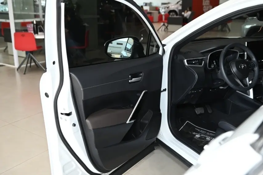 galeria COROLLA CROSS