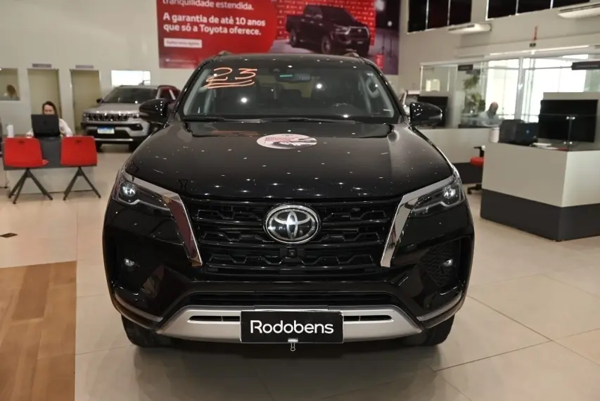galeria HILUX SW4