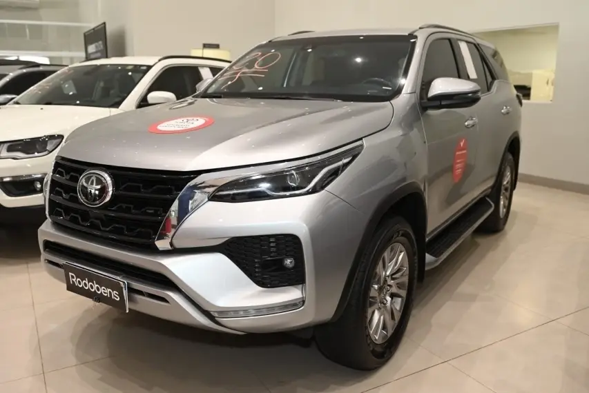 galeria HILUX SW4