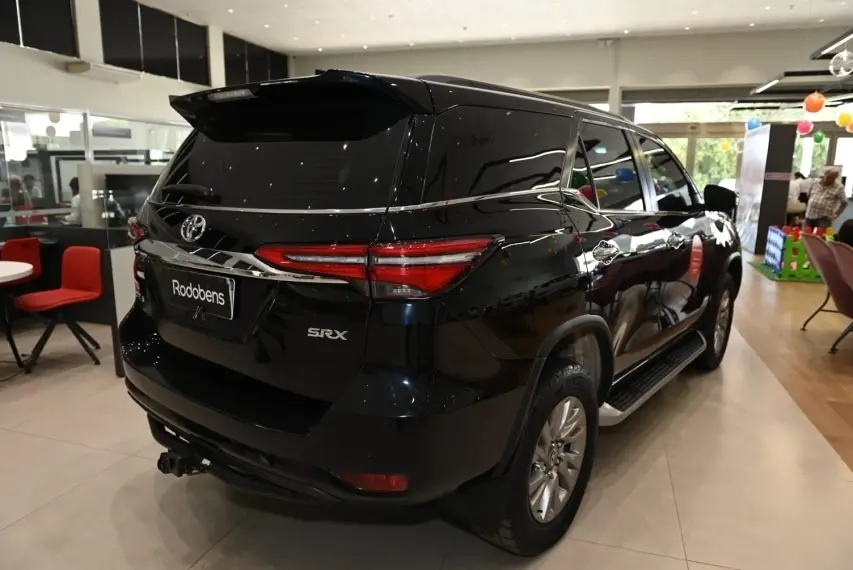 galeria HILUX SW4