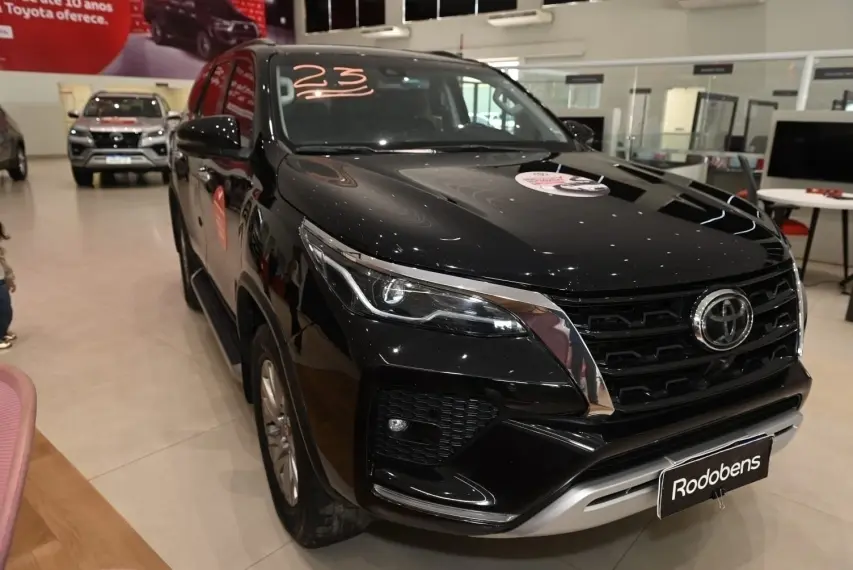 galeria HILUX SW4