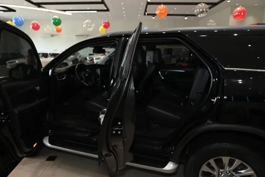 galeria HILUX SW4