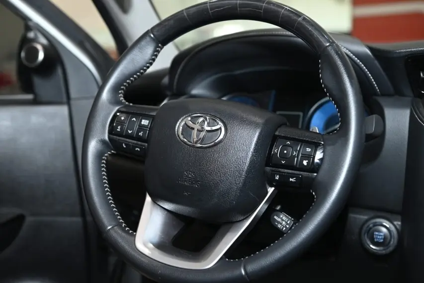 galeria HILUX SW4