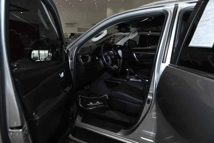 galeria HILUX SW4