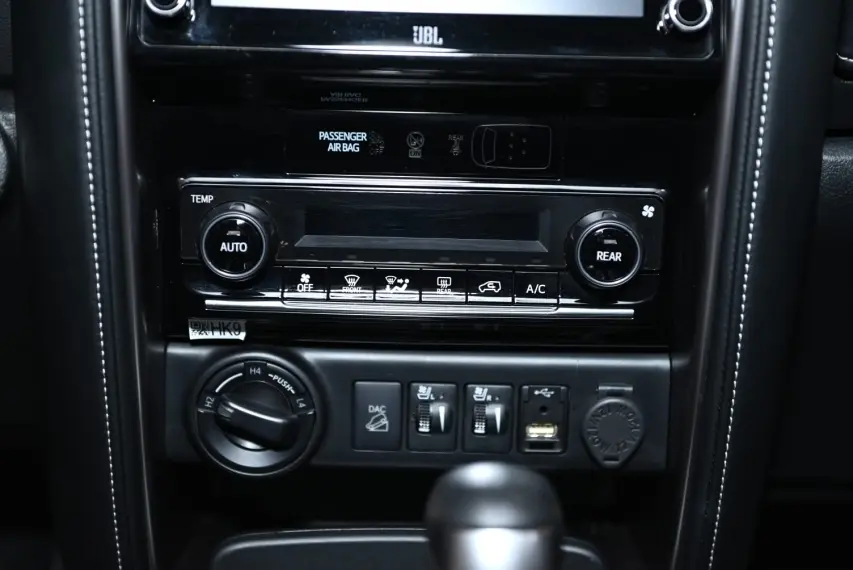 galeria HILUX SW4
