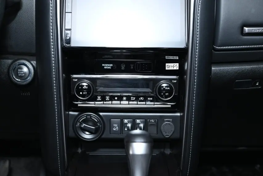 galeria HILUX SW4