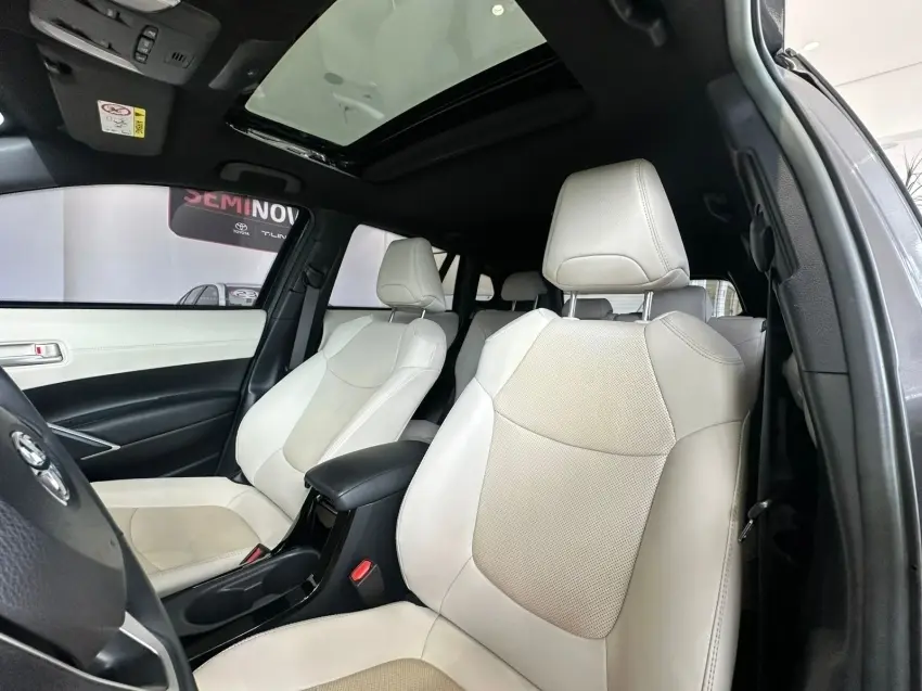 galeria COROLLA CROSS