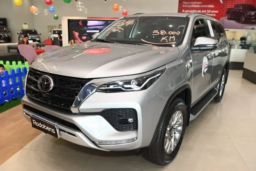 galeria HILUX SW4