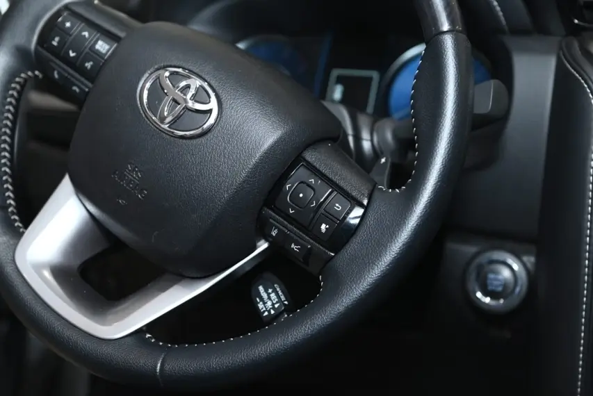 galeria HILUX SW4