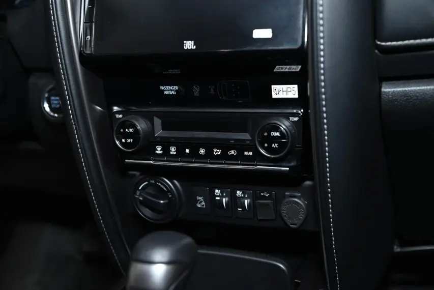 galeria HILUX SW4