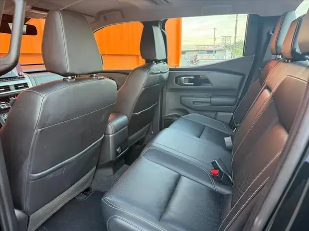 Mitsubishi TRITON 2.4 BITURBO DIESEL CD HPE-S 4X4 AUTOMÁTICO