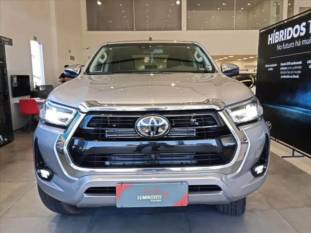 galeria HILUX