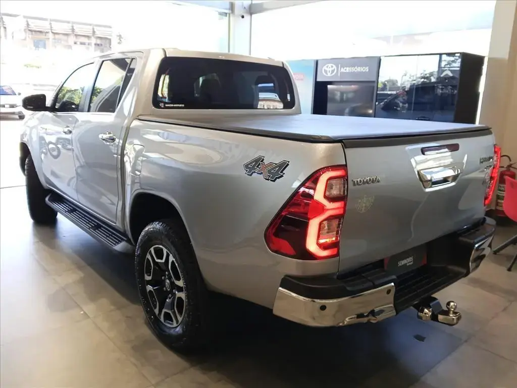 galeria HILUX