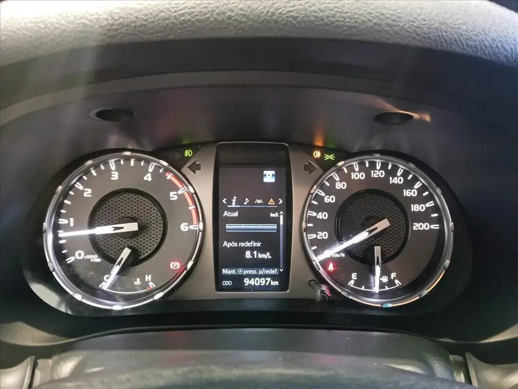 galeria HILUX
