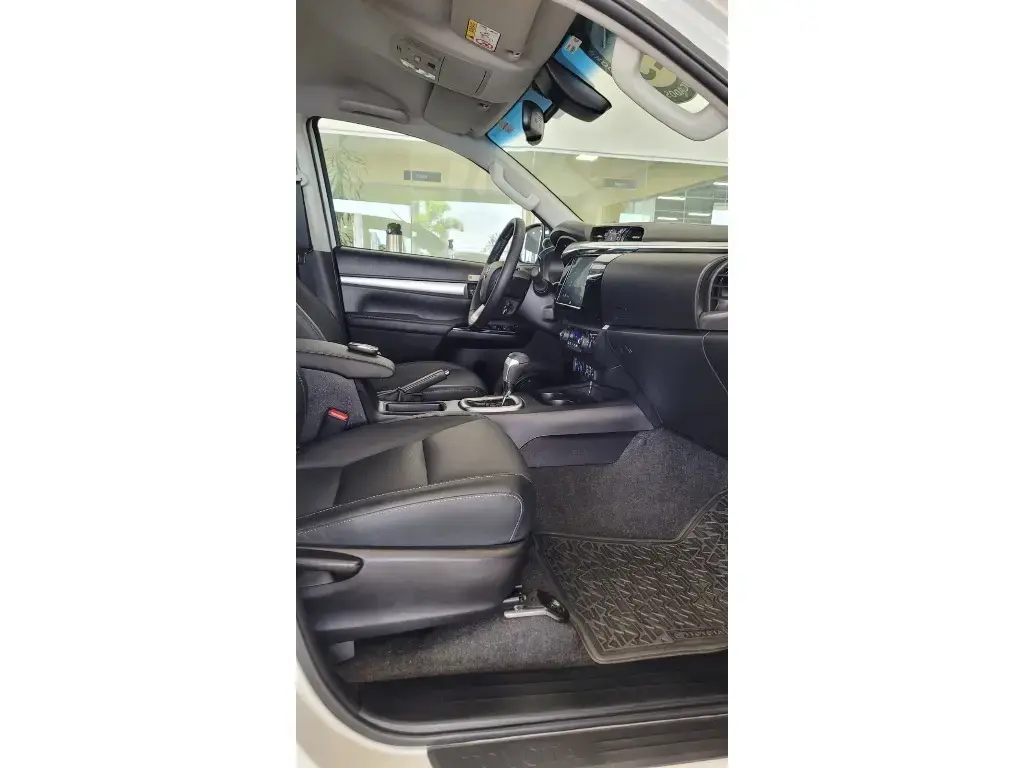 galeria HILUX