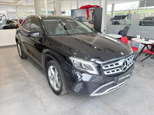 Mercedes Benz GLA 200 1.6 CGI FLEX STYLE 7G-DCT