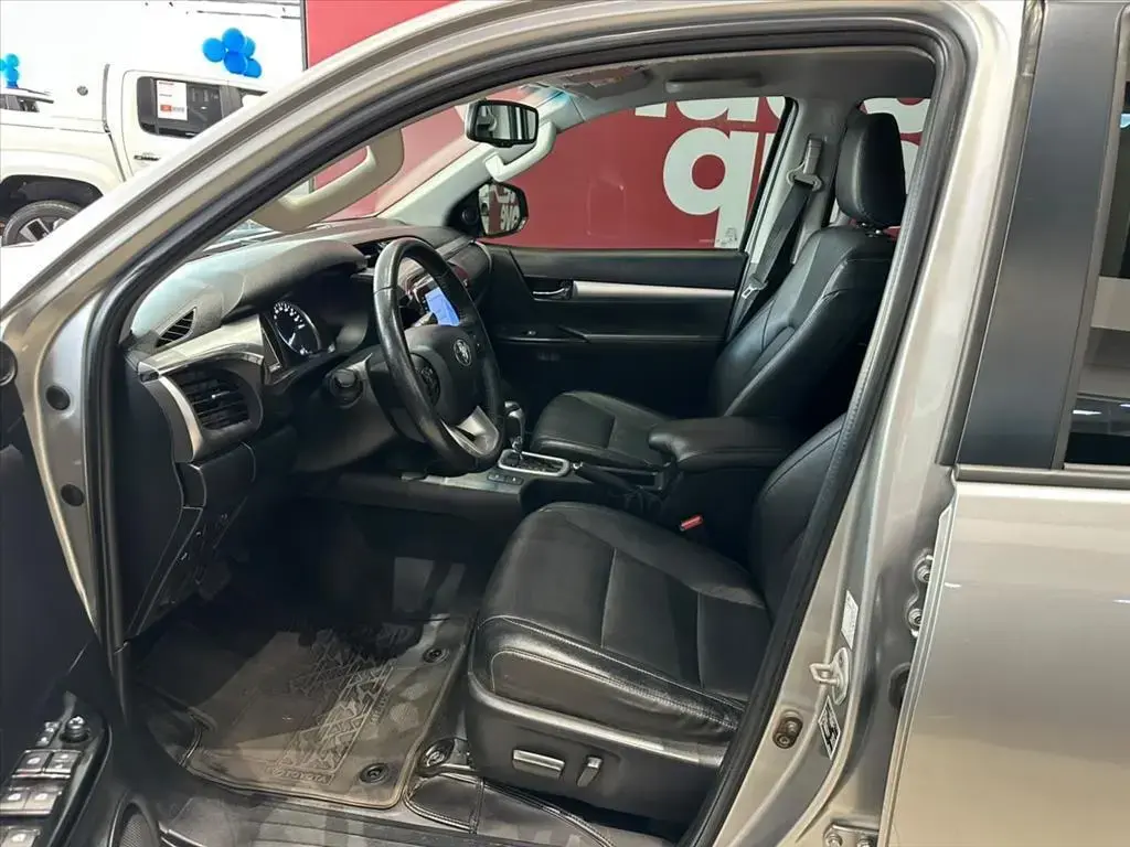 galeria HILUX