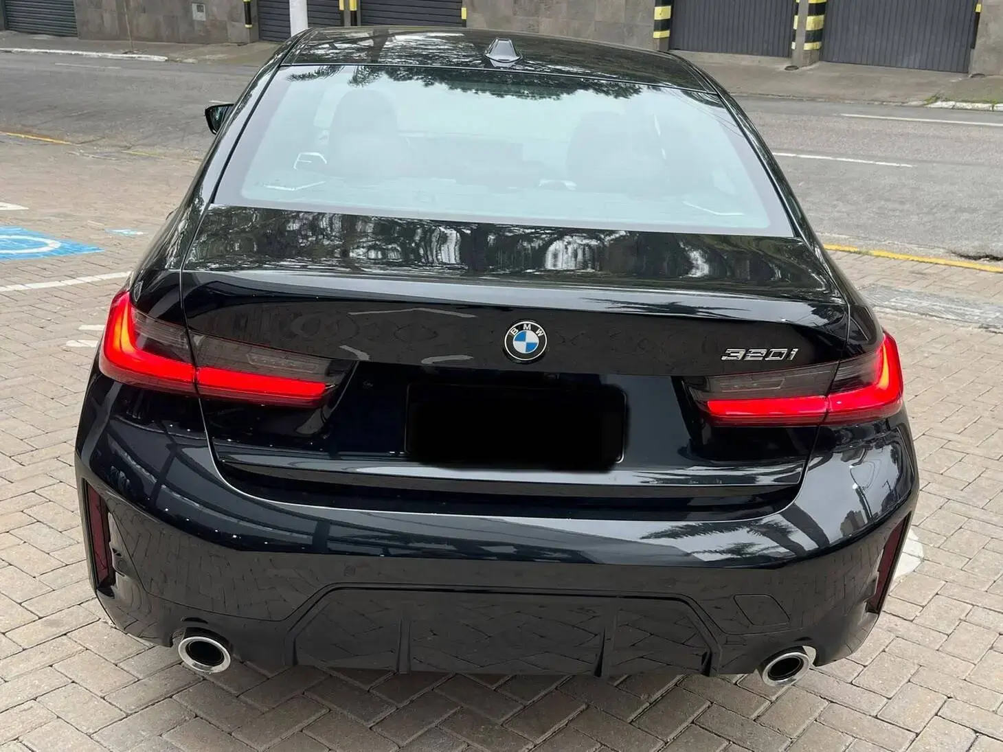 galeria 320i