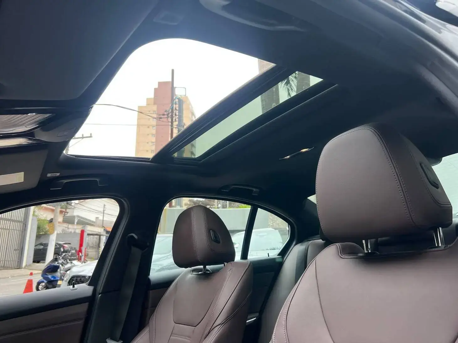 galeria 320i