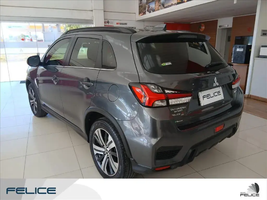 galeria OUTLANDER SPORT