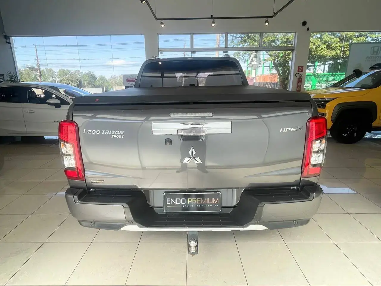 galeria L200 TRITON