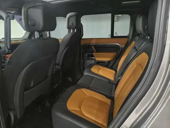 Land Rover Defender 110 X-Dynamic HSE 3.0 Turbodiesel (Aut.) (Híb.)