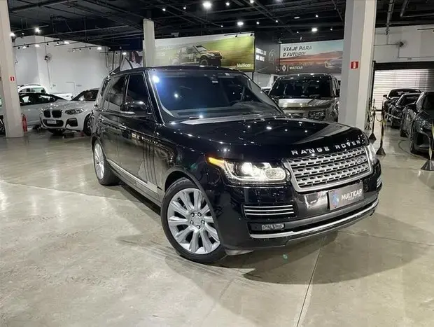 Land Rover RANGE ROVER VOGUE 4.4 SDV8 SE BLACK 4X4 TURBO DIESEL 4P AUTOMÁTICO