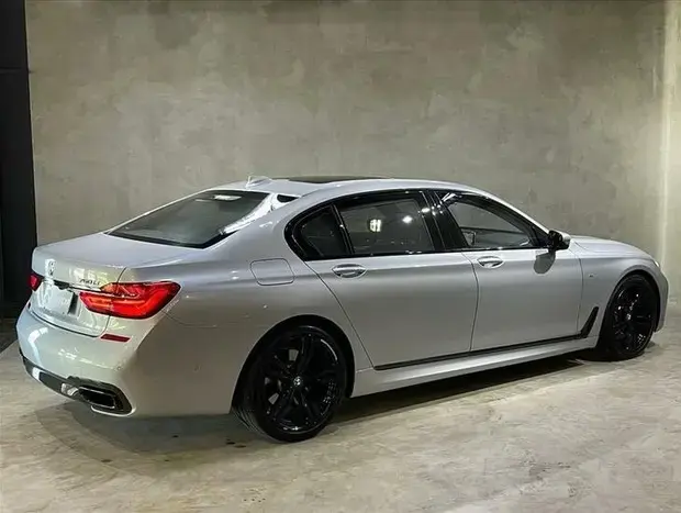 Bmw 750Li 4.4 V8 32V GASOLINA 4P AUTOMÁTICO