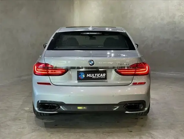 Bmw 750Li 4.4 V8 32V GASOLINA 4P AUTOMÁTICO
