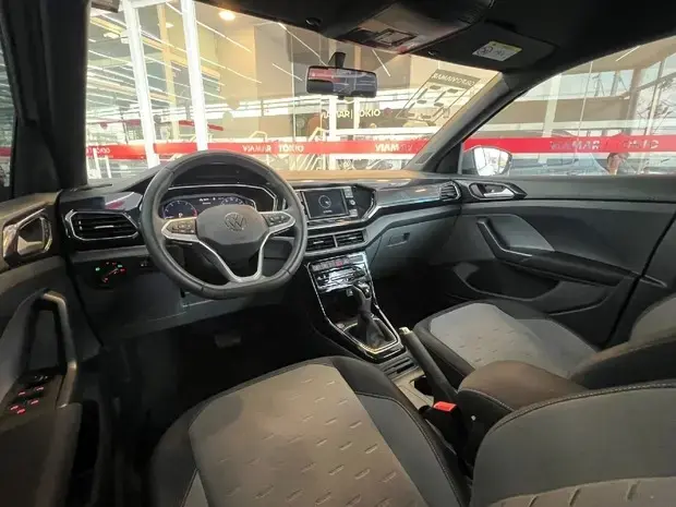Volkswagen T-CROSS 1.0 200 TSI TOTAL FLEX COMFORTLINE AUTOMÁTICO