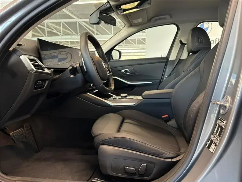 galeria 320I