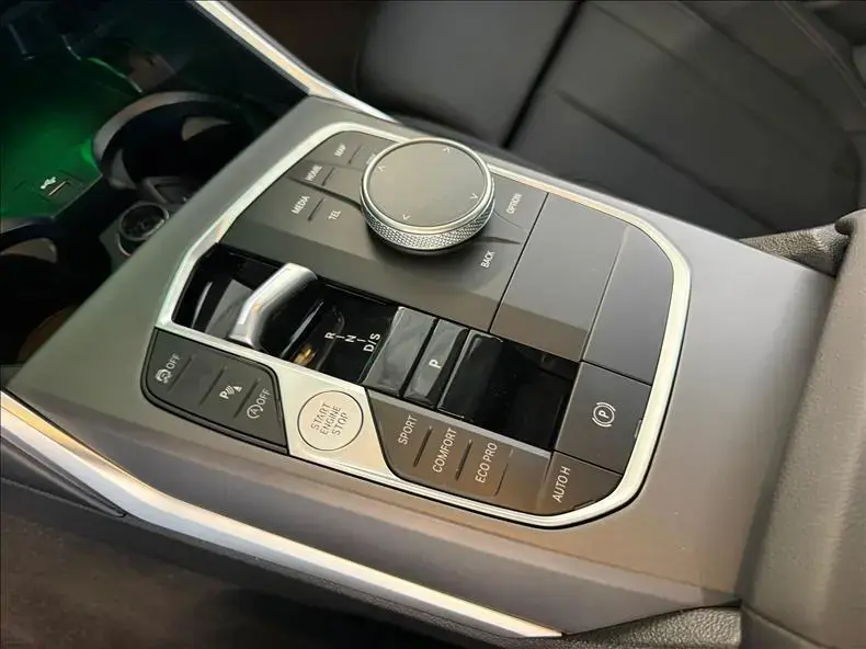galeria 320I