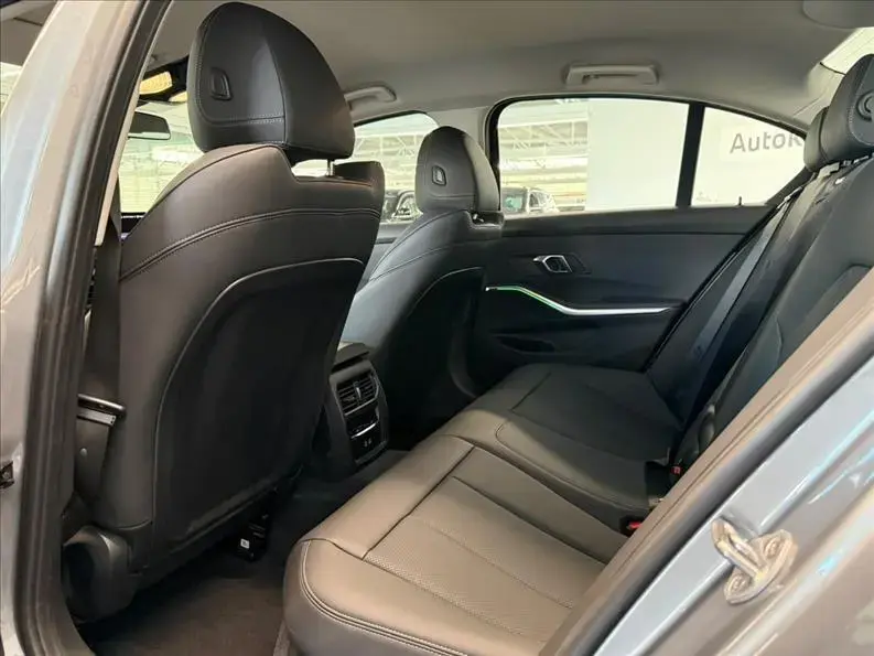 galeria 320I