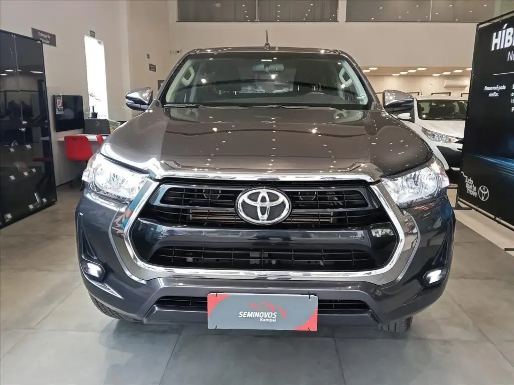 galeria HILUX